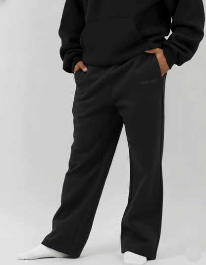 Straight Leg Sweatpants - LooksCozy